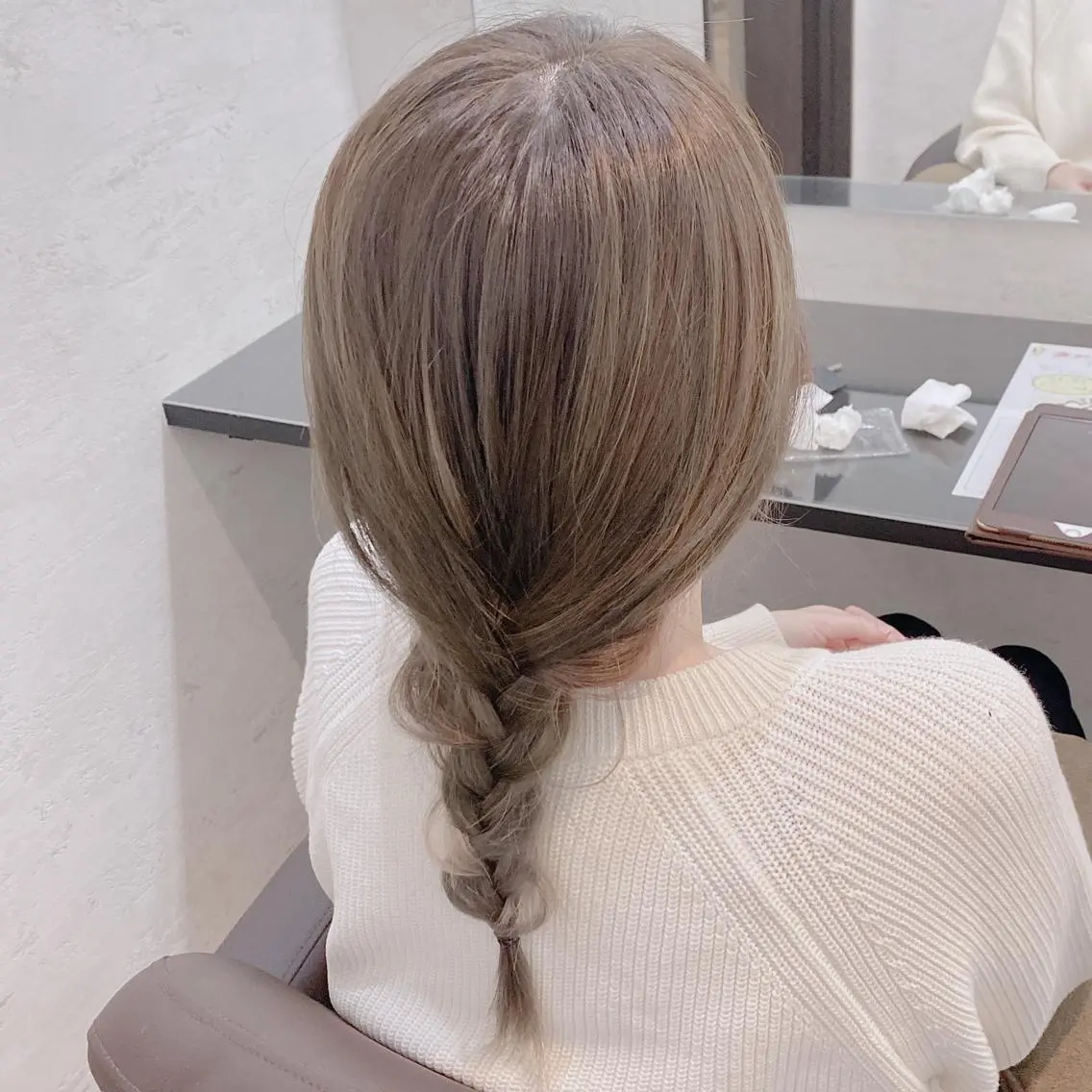 カラー SAKA GUCHIのヘアスタイル