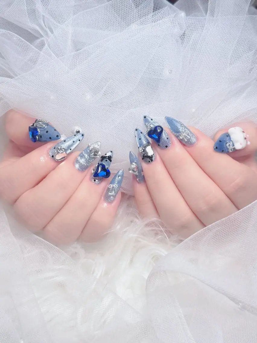 ネイル チークネイル 長さ出し フラッシュネイル フレンチネイル グラデーション ハンドネイル Lenie Nail Salonのネイルデザイン