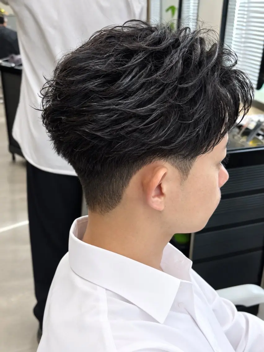 パーマ メンズ フェザーパーマ メンズパーマ カット パーマ 保立メンズカット 船橋駅メンズパーマのヘアスタイル