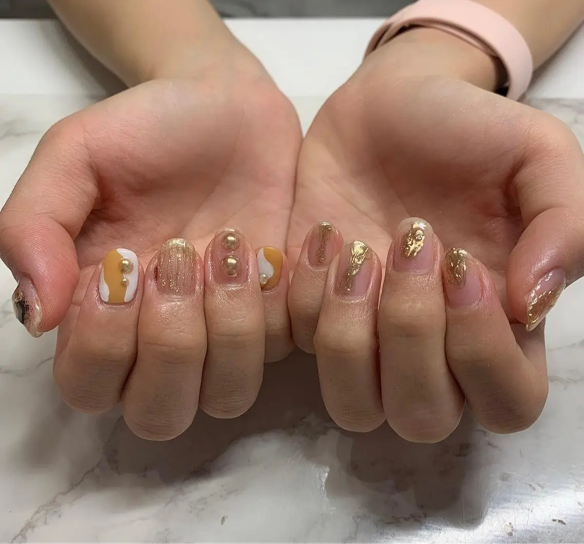 ネイル アートネイル ミラーネイル ニュアンスネイル Nail Salon Momoのネイルデザイン