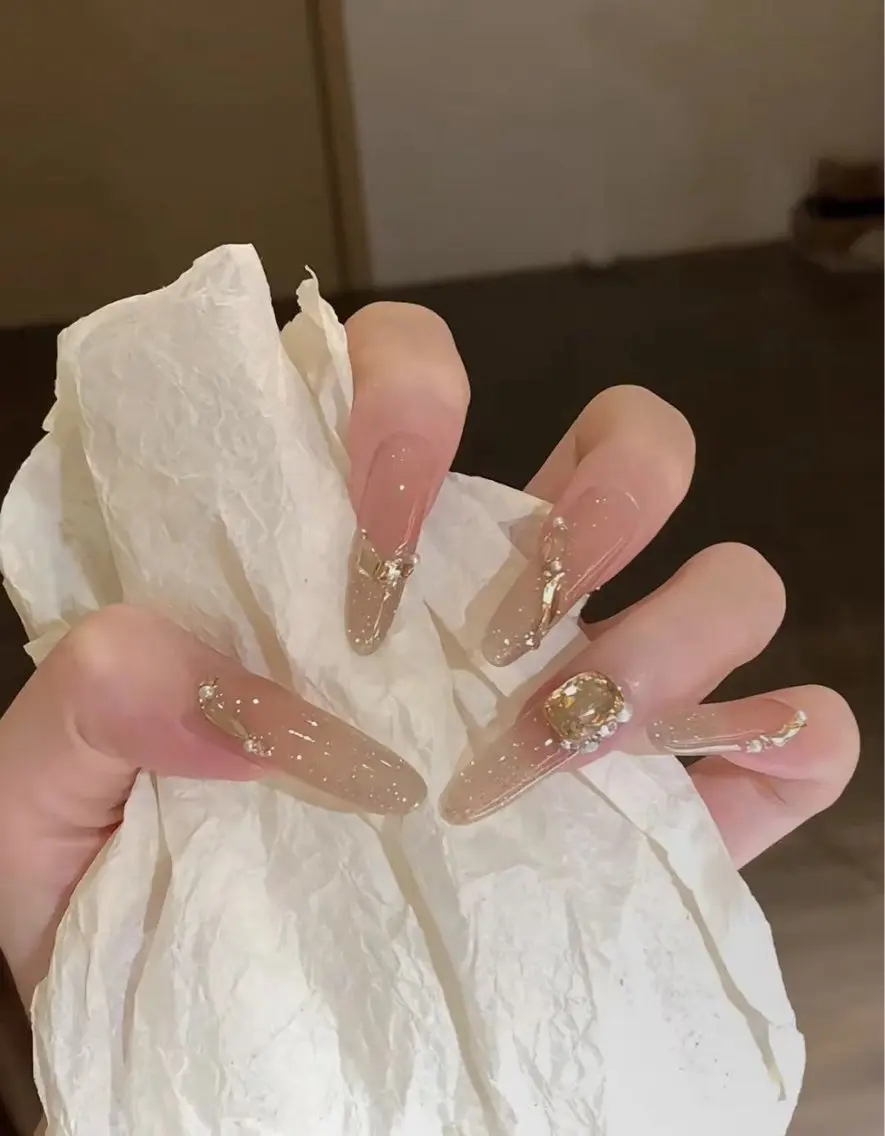 ネイル Glow Nail スカルプ専門店のネイルデザイン