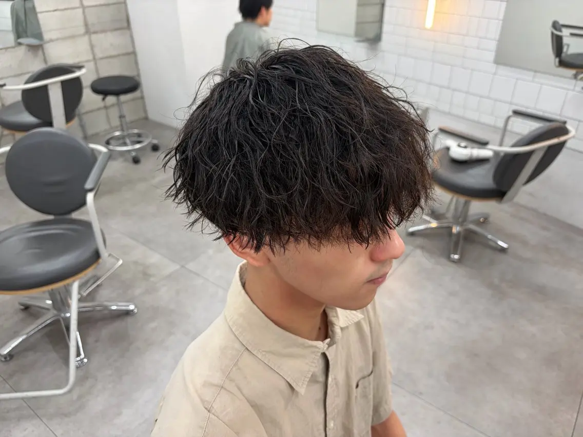 パーマ ツイストスパイラルパーマ スパイラルパーマ カット パーマ メンズパーマ外屋敷 航のヘアスタイル