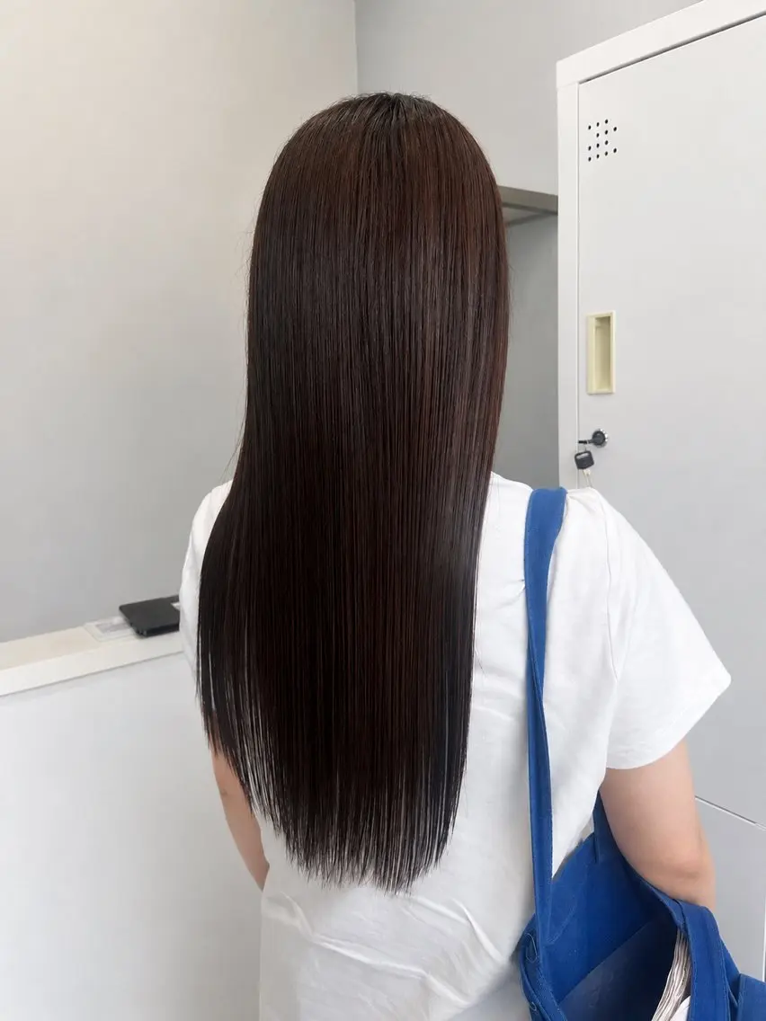 ロング カラー ヘアカラー roa /thinkaのヘアスタイル