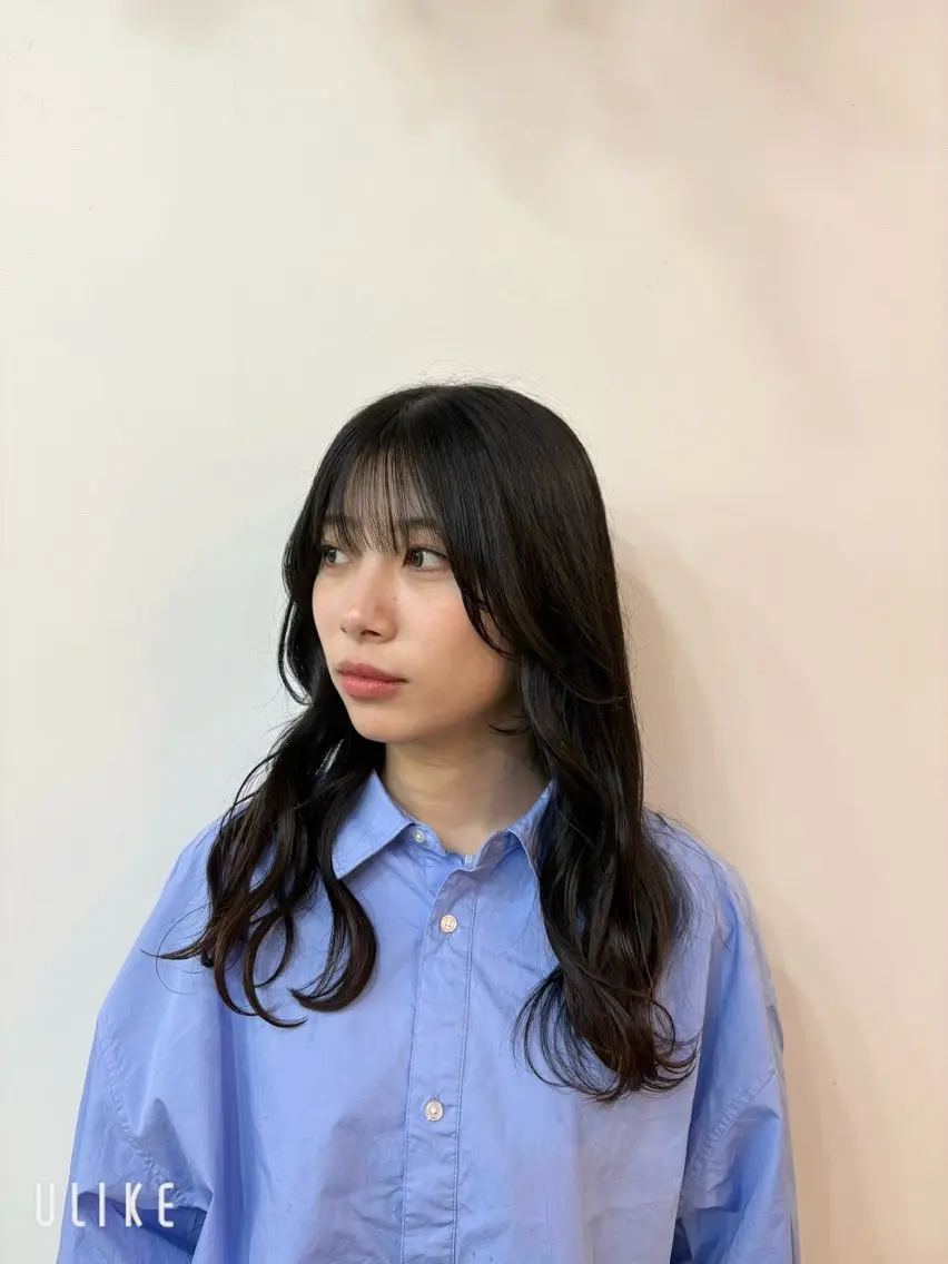 ロング 顔周りカット minmi .SUIのヘアスタイル