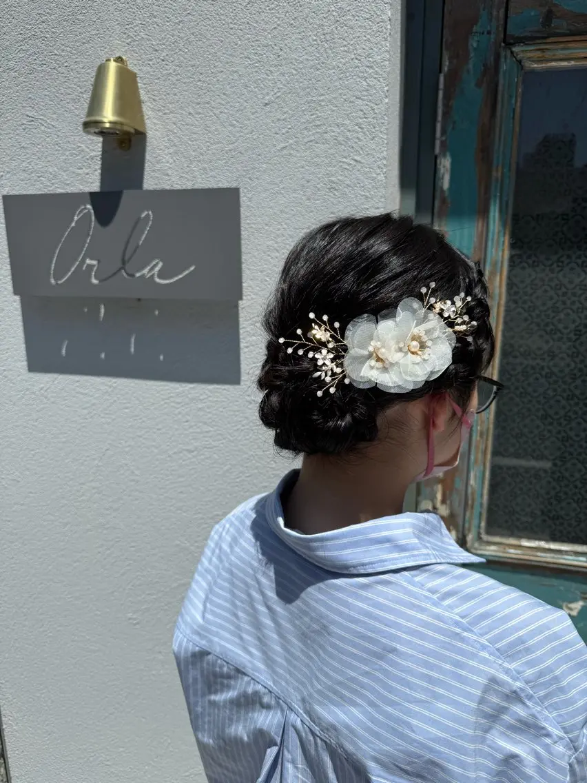 セミロング ヘアアレンジ ヘアセット Orla 🌿chiekoの眉毛・アイブロウイメージ
