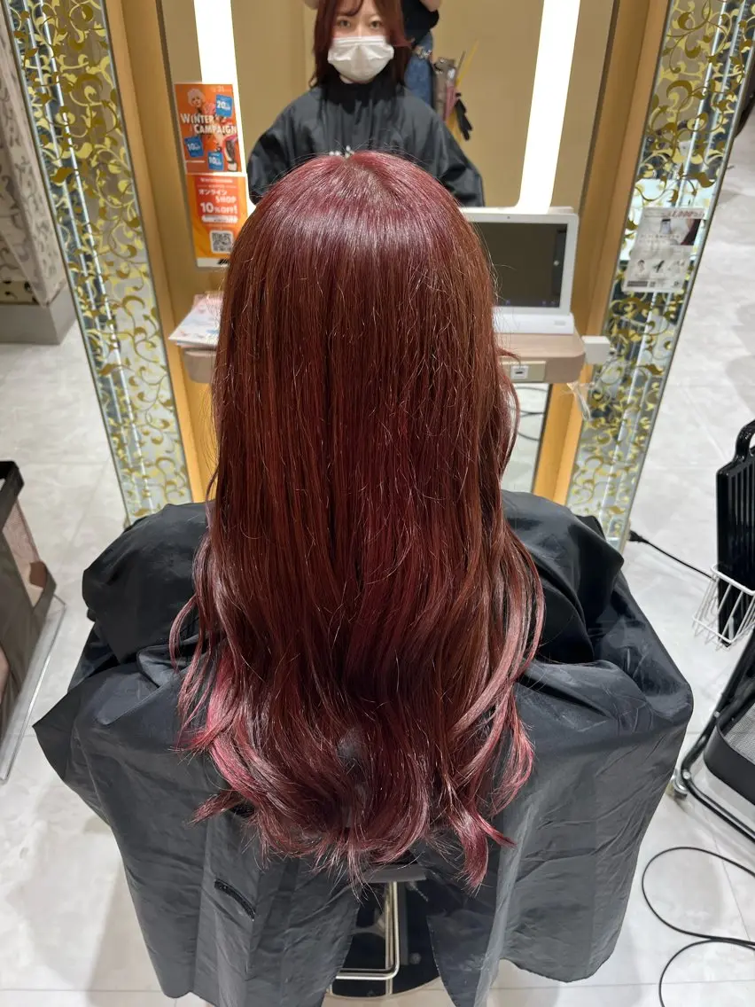 ミディアム レッドブラウン KOE 表参道 もなのヘアスタイル