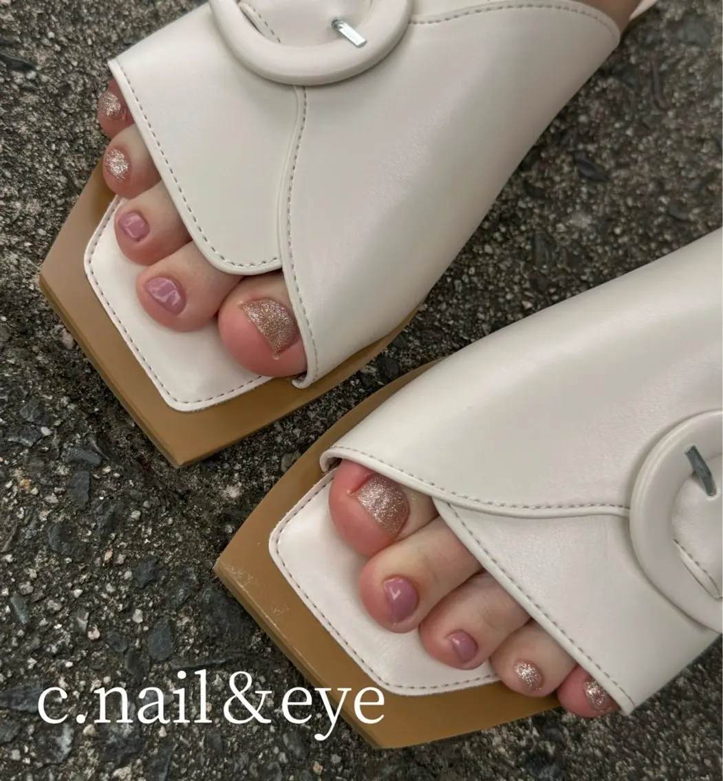 ネイル フットネイル C.Nail &Eyeのネイルデザイン