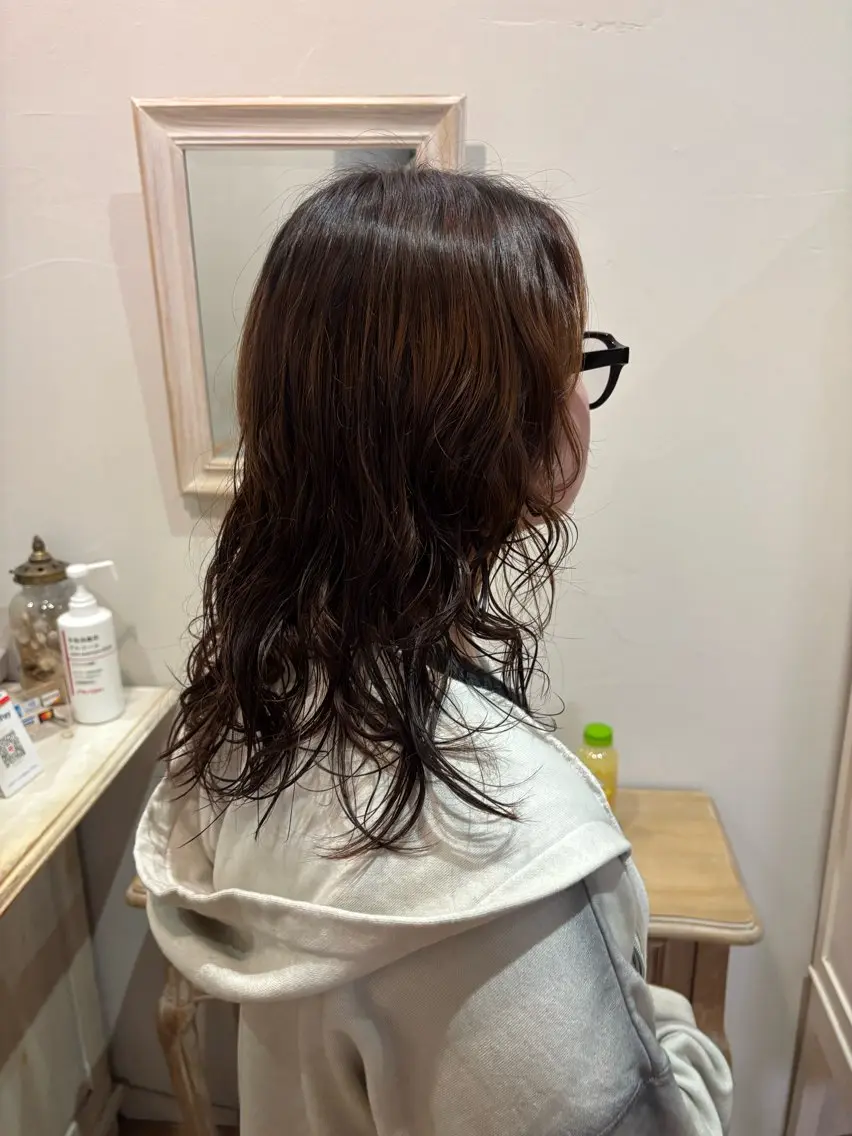 ミディアム パーマ ミディアムパーマ 角田 いちるのヘアスタイル