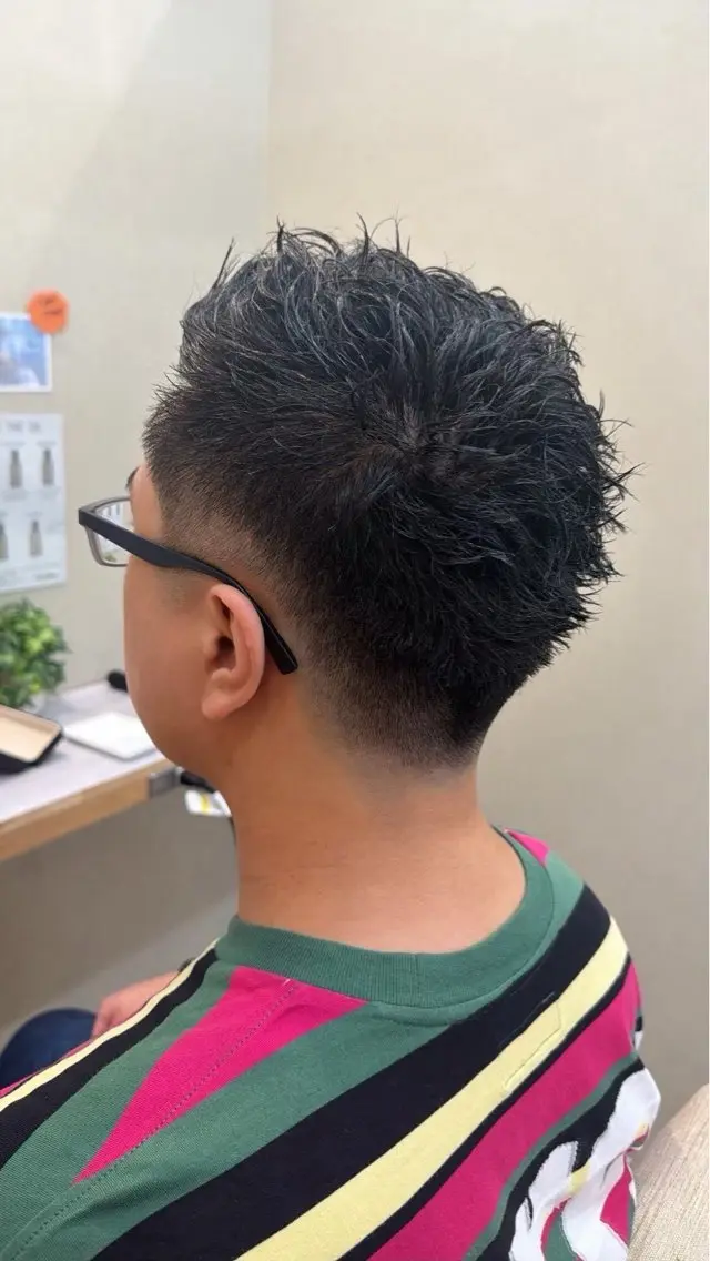 メンズ カット azuma メンズ 艶カラーのヘアスタイル