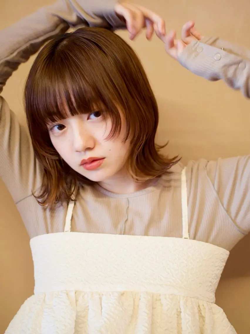ミディアム パーマ 縮毛矯正 越後 遥/ 透明感カラー🪞🤍のヘアスタイル