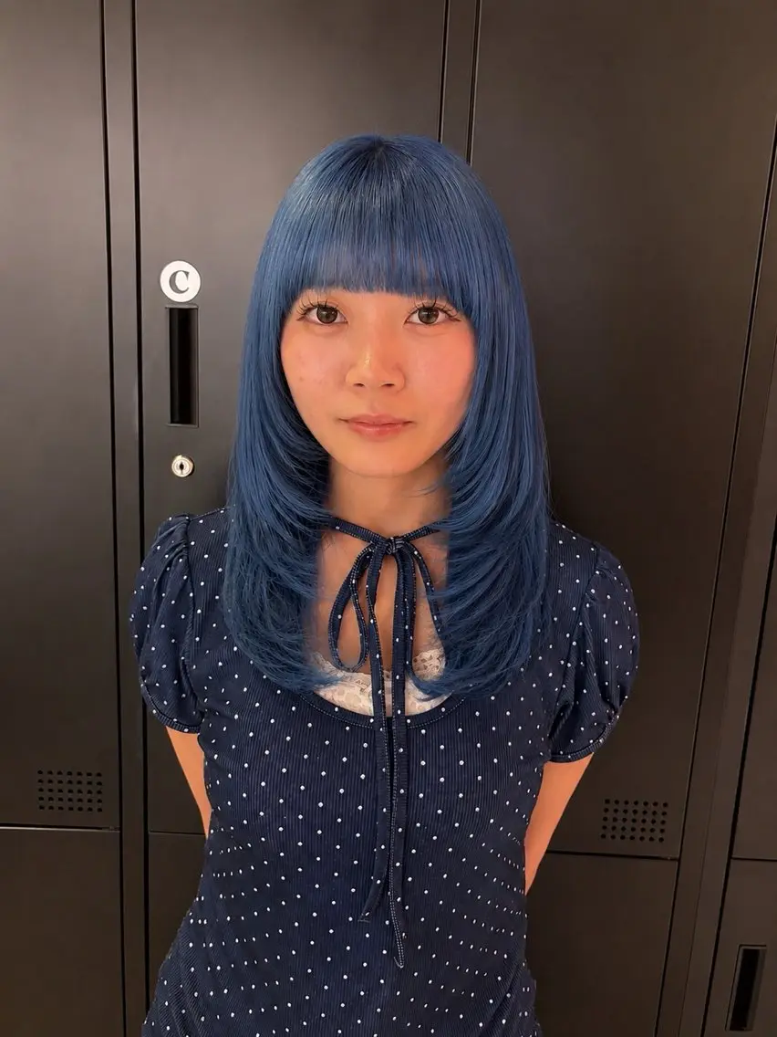 セミロング カラー NAMI/似合わせ/ ハイトーン/レイヤーのヘアスタイル