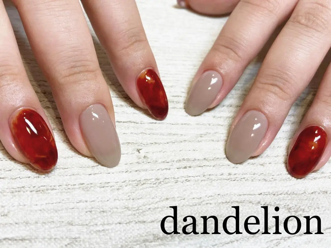 ネイル ハンドネイル ハンドケア dandelion ダンデライオンのネイルデザイン