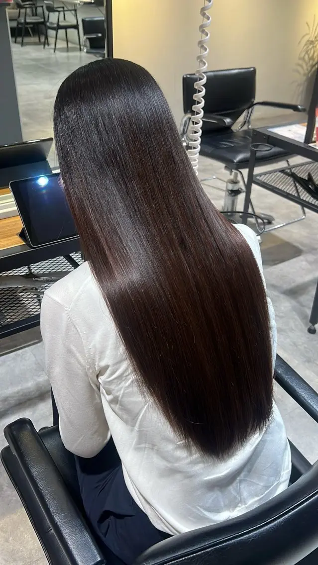 ロング 出仙 拓巳のヘアスタイル