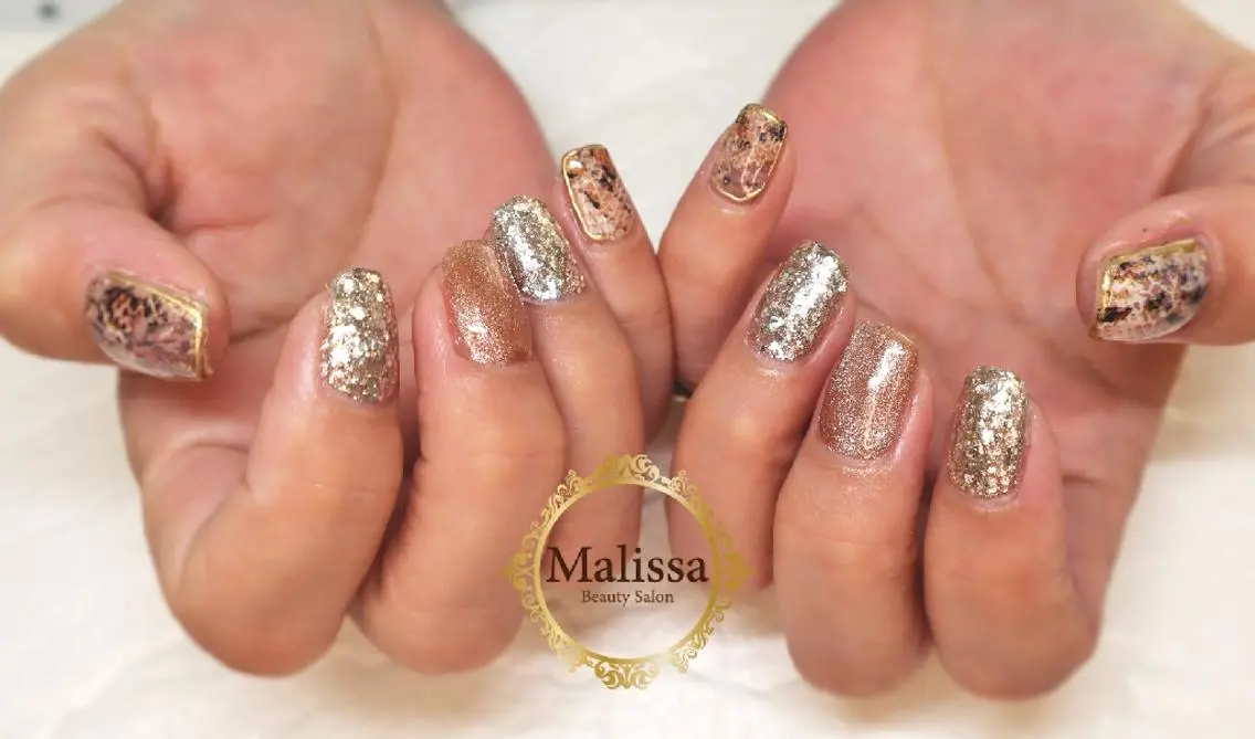 ネイル ジェルネイル ゴールド マグネットネイル パラジェル ピンク Malissa　 スカルプ&深爪歓迎◎のネイルデザイン