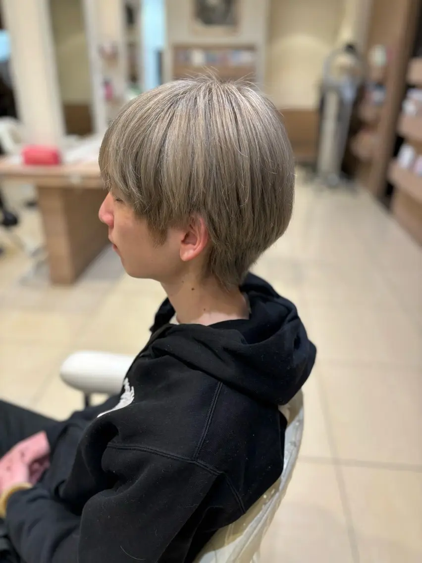 カラー メンズ ヘアカラー まとまる艶髪艶カラー 🤍内田さわか🎀のヘアスタイル