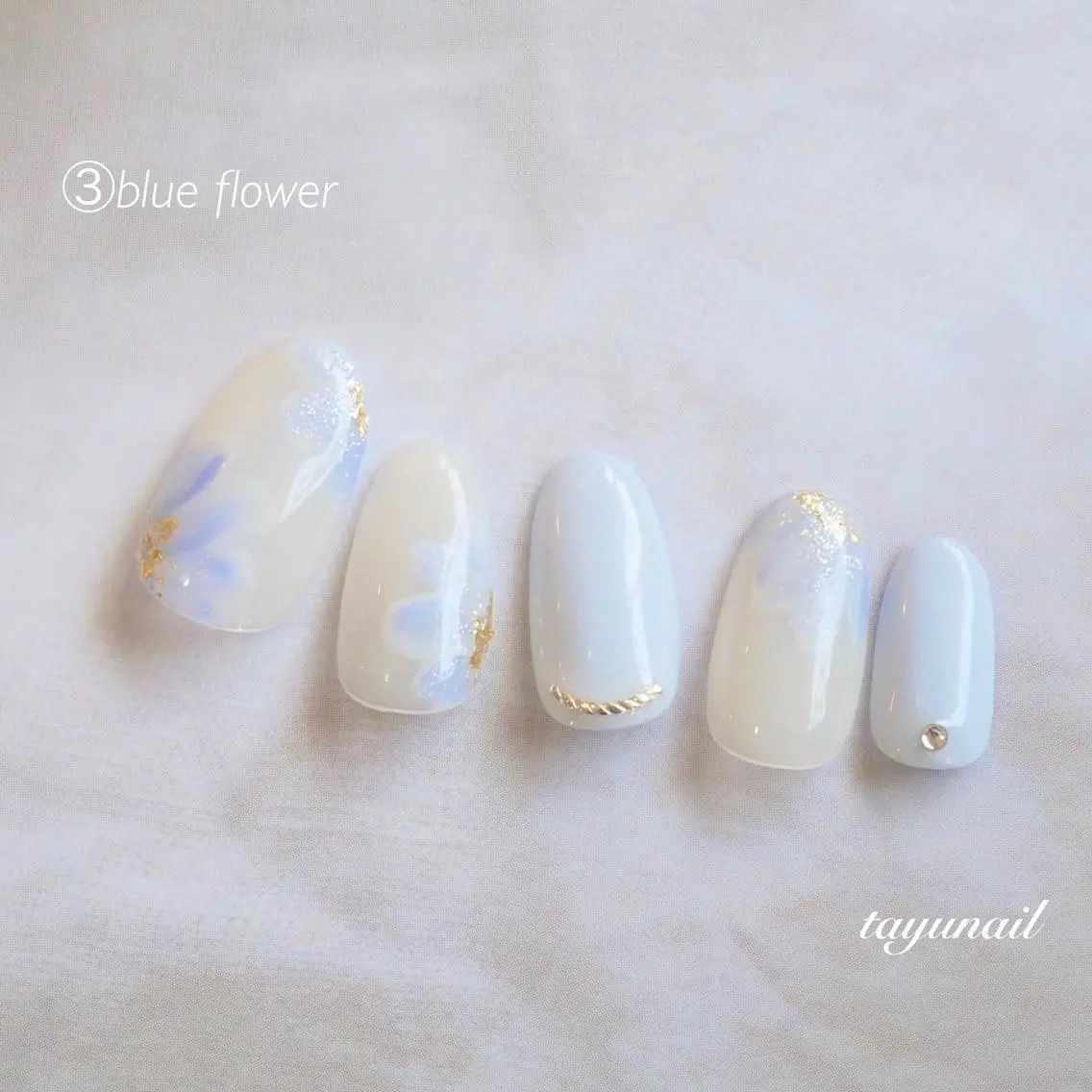 ネイル アートネイル ブルー フラワーネイル フットネイル スカルプネイル ネイルサロン 【たゆnail】のネイルデザイン