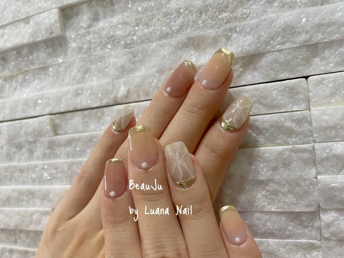 ネイル ミラーネイル ハンドネイル BeauJu by Luana Nailのネイルデザイン