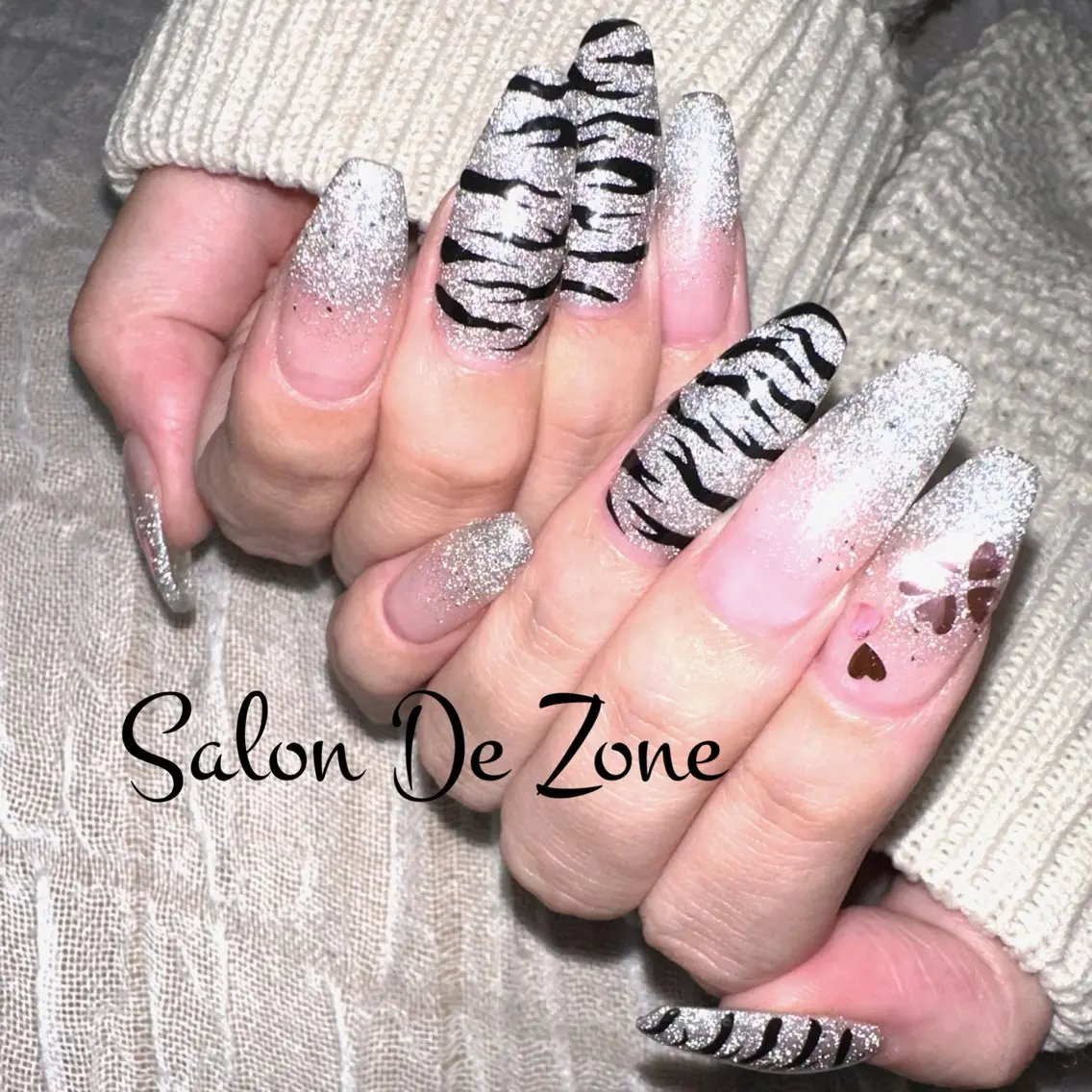 ネイル アートネイル Salon De Zoneのネイルデザイン