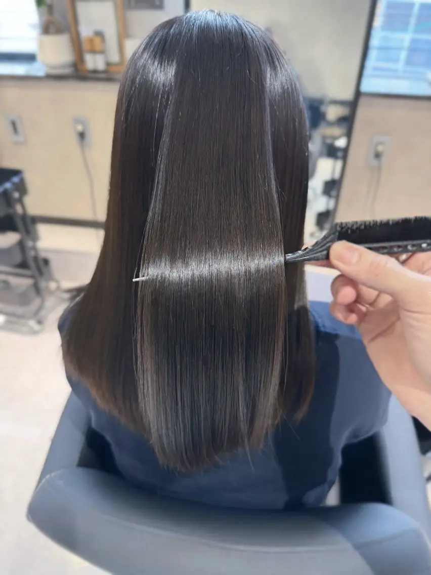 ロング ヘアカラー トリートメント 《.Xian》 アカリ/艶髪カラーのヘアスタイル