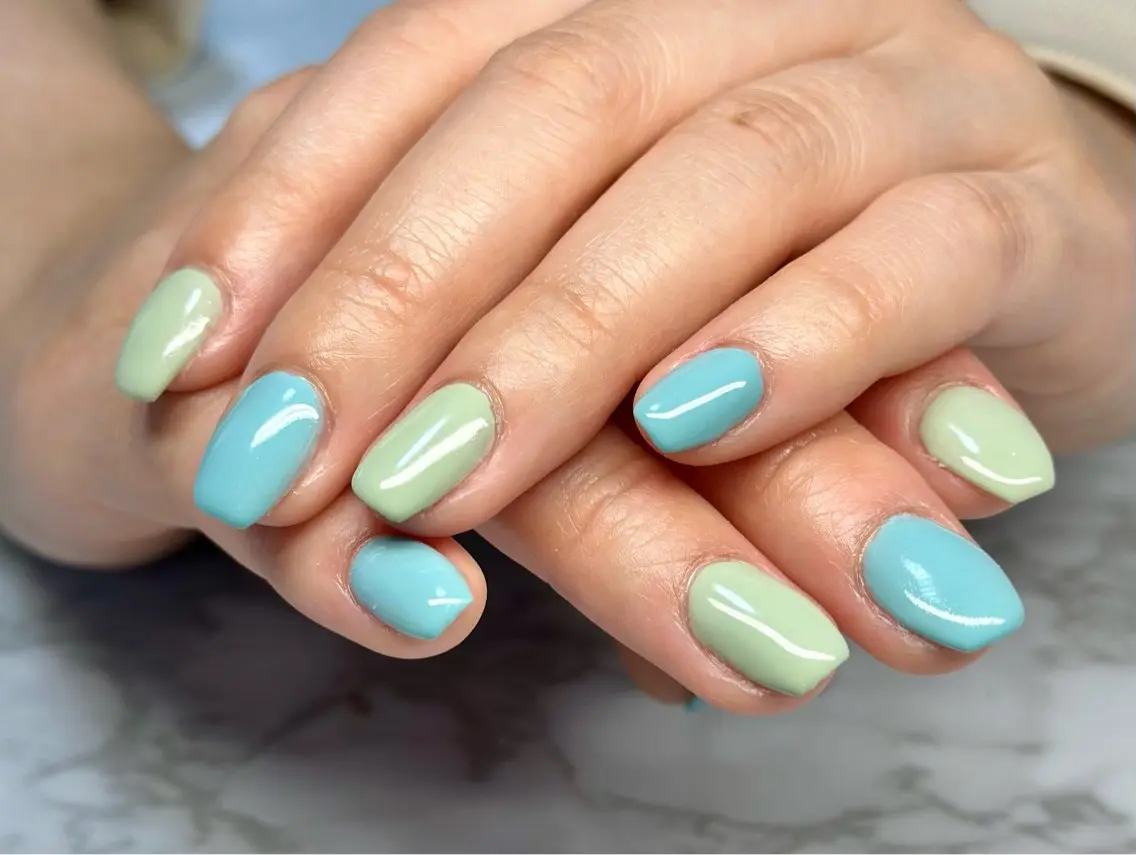 ネイル フレンチネイル マグネットネイル マグネットフレンチ ニュアンスネイル ワンカラーネイル Mai’s nailのネイルデザイン