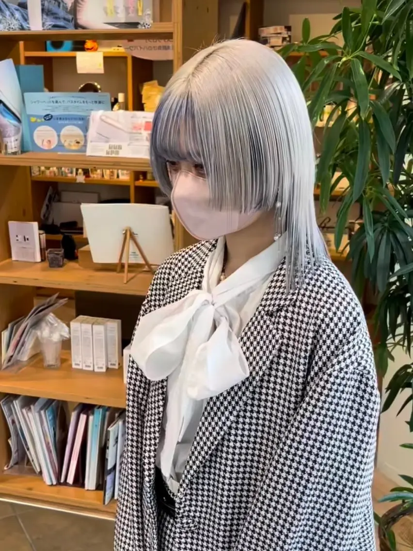 セミロング カラー パーマ ヘアアレンジ 江坂エリア最安値◎ ブリーチ*土田のヘアスタイル