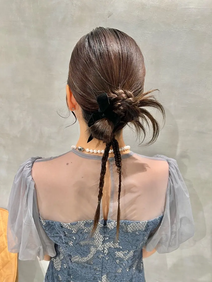 ヘアアレンジ ポニーテール 結婚式・ブライダル 卒業式のヘアスタイル ヘアセット charm《銀座》 ヘアセット/縮毛矯正のヘアスタイル