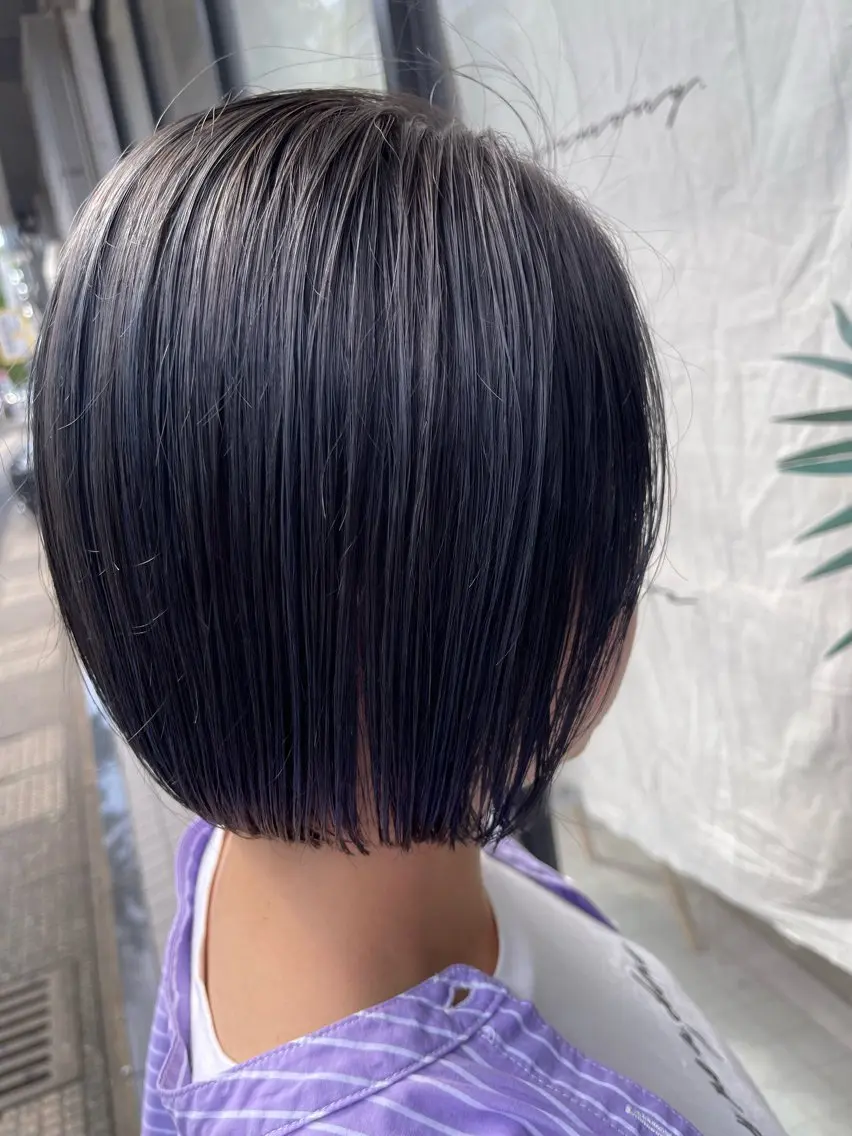 ショート カラー 塚本 昂のヘアスタイル