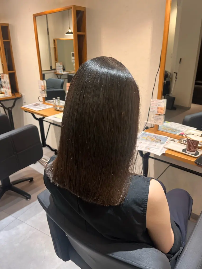 ミディアム adore / ヒナのヘアスタイル