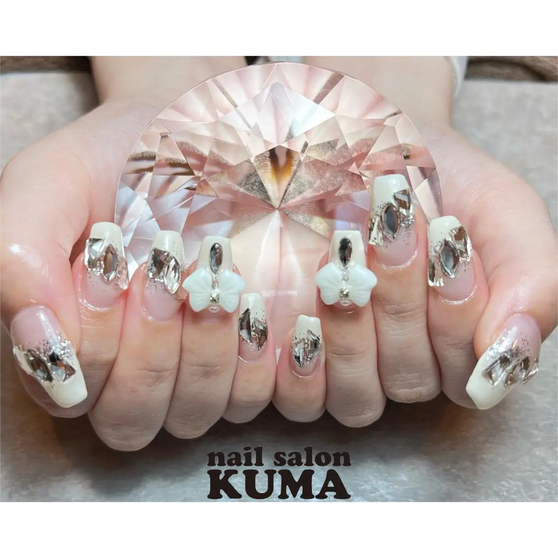 ネイル 長さ出し フレンチネイル ジェルネイル ガラスフレンチ 韓国ネイル ハンドネイル nailsalon KUMAのネイルデザイン