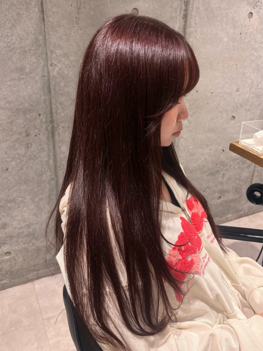 ロング カット ヘアカラー ︎︎ HINAのヘアスタイル