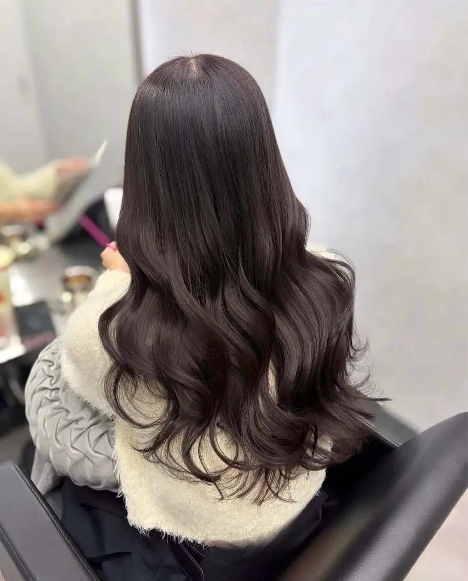 ロング カット ヘアカラー 🤍FUWARI🤍 完全個室マンツーマンのヘアスタイル
