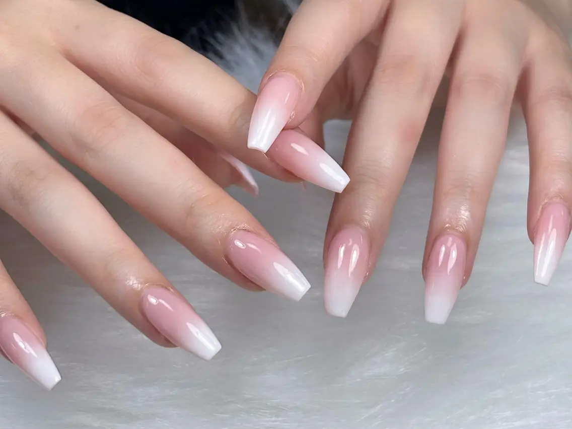 ネイル 長さ出し キラキラネイル 韓国ネイル ロングネイル 夏ネイル ハンドネイル Sully Nail Labのネイルデザイン