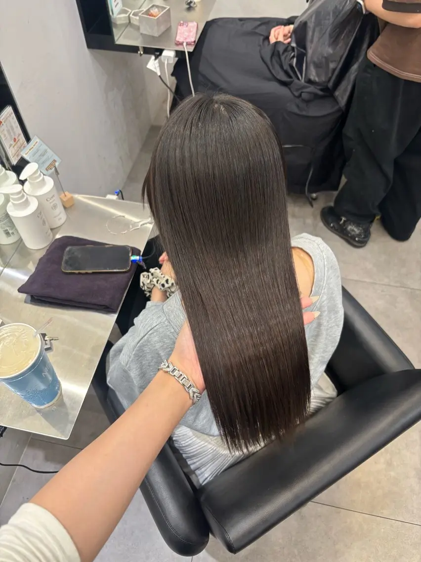 ロング Core茶屋町 HINATAのヘアスタイル