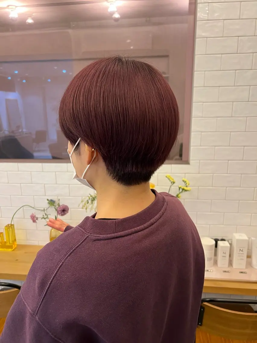 ショート ヘアカラー 髙橋 かなこのヘアスタイル