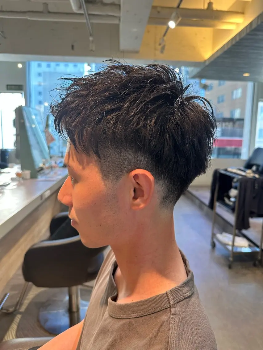ショート カット メンズ✂️/髪質改善 ハイトーン/網野制流のヘアスタイル