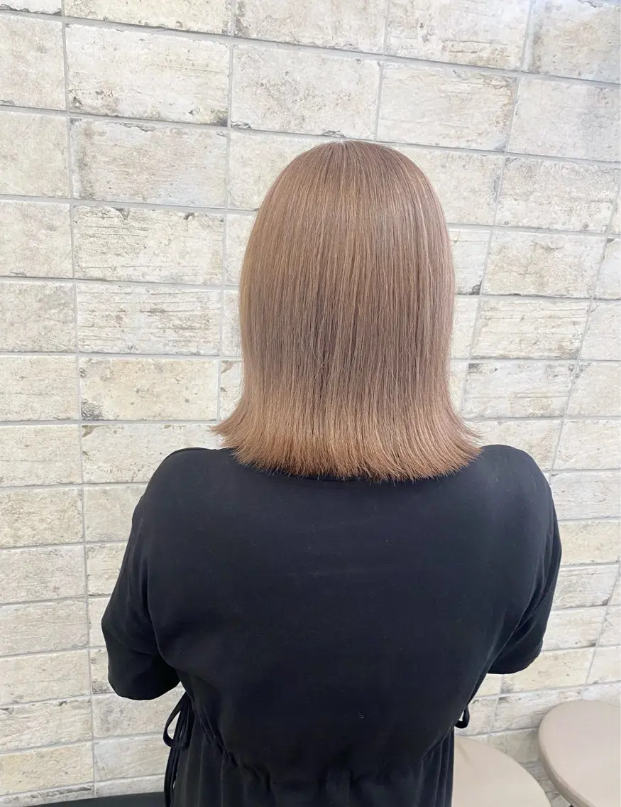 セミロング セミロングパーマ ボブ ハイライト 髪質改善 韓国風ヘア カット ヘアカラー トリートメント オーナースタイリスト 奈須雄紀のヘアスタイル