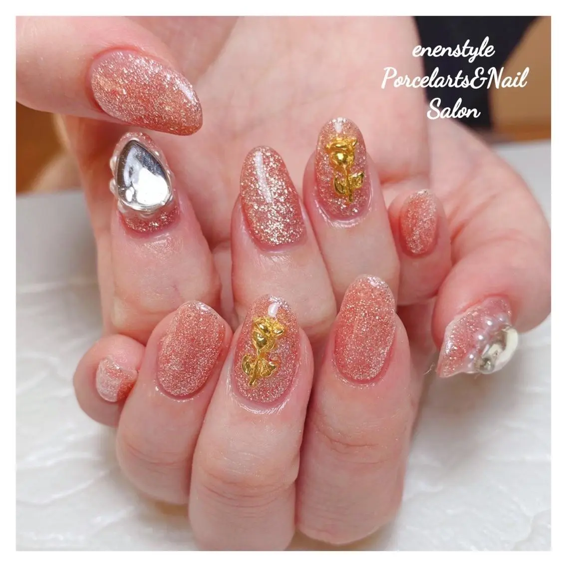 ミディアム ネイル 🐾enen style 🐾のネイルデザイン
