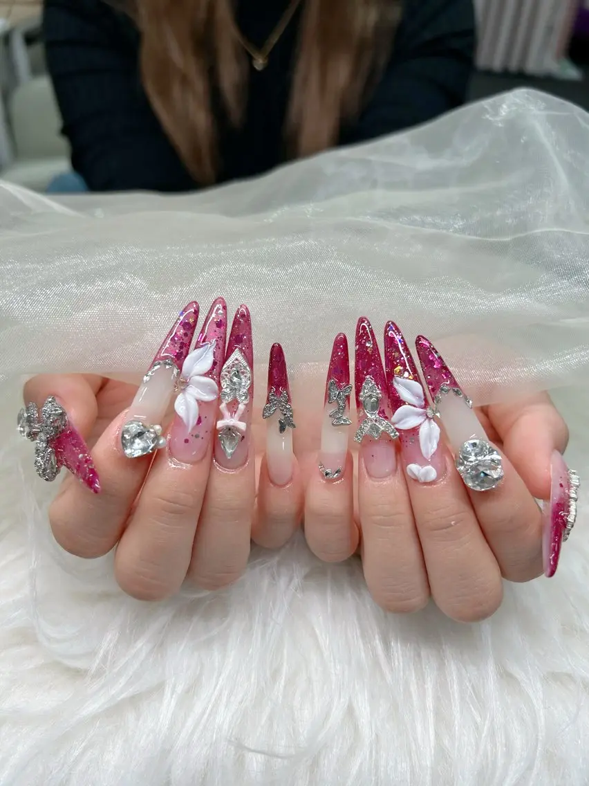 ネイル ネイルチップ Gold Nail はなのネイルデザイン