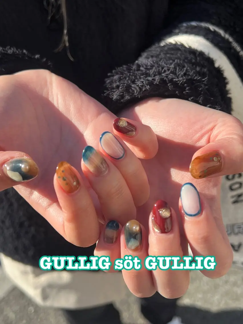 ネイル ハンドネイル フットネイル GULLIG söt GULLIGのネイルデザイン