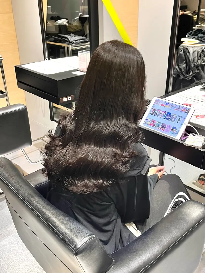 セミロング セミロングパーマ 山下 とよかのヘアスタイル