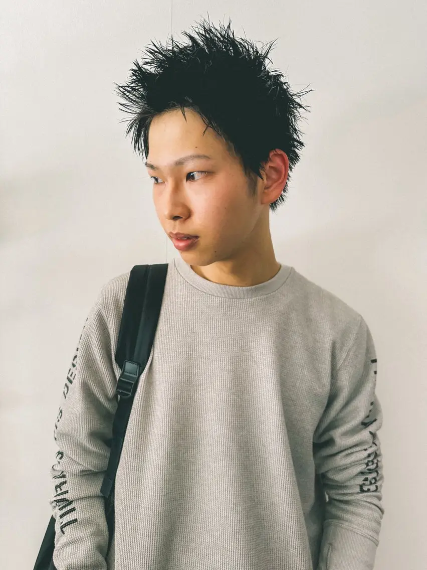 メンズ スパイキーショート illfrere / YUMEのヘアスタイル