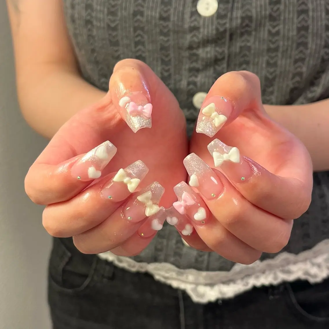 ネイル ハンドネイル フットネイル neroria nailのネイルデザイン