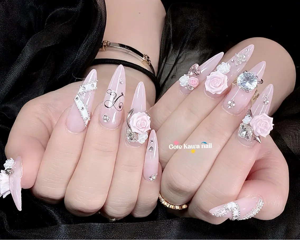 ネイル フラワーネイル ピンク ワンホンネイル ブライダルネイル ハンドネイル ハンドケア Gote Kawa nail salonのネイルデザイン