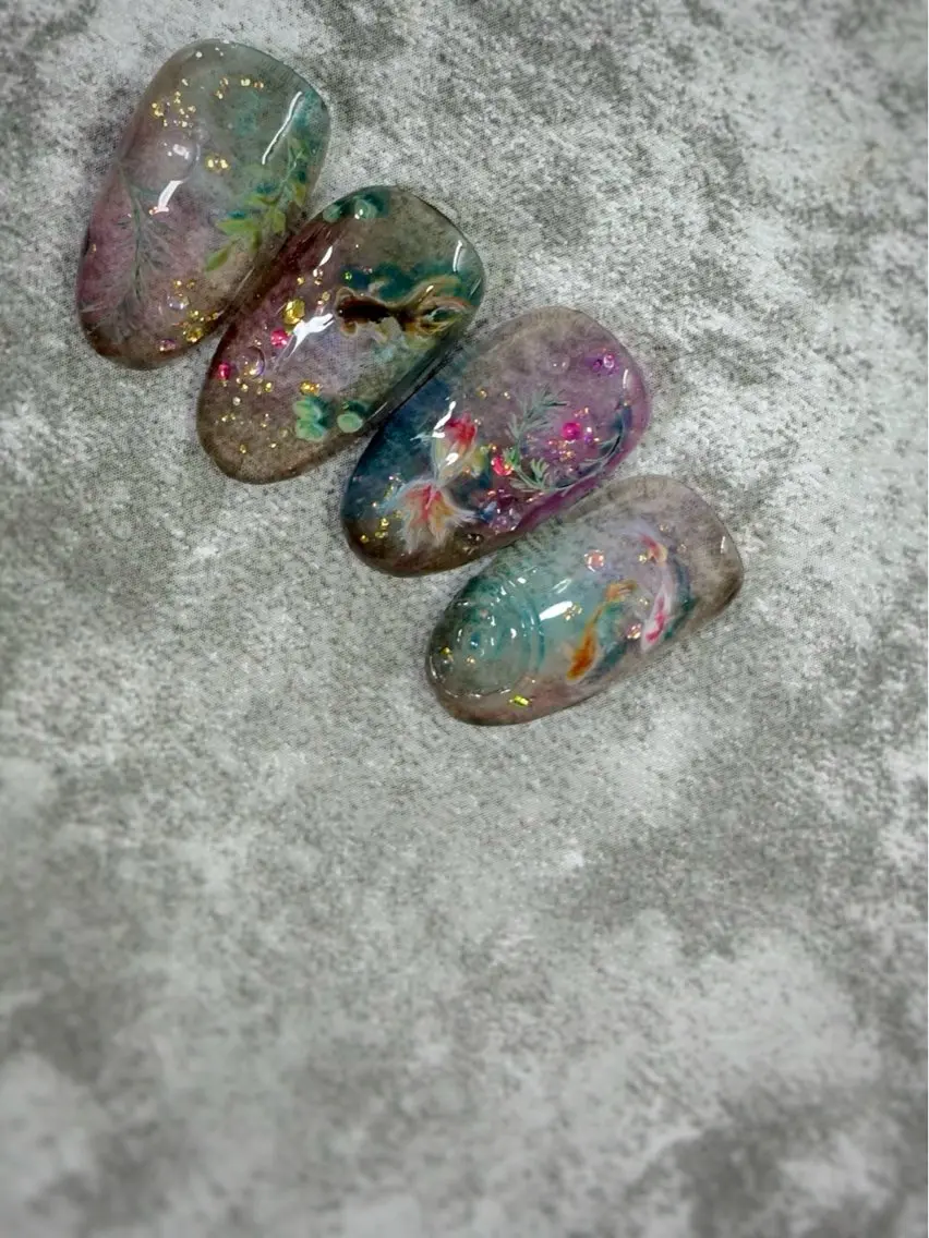 ネイル ハンドネイル FIORITURA Maikoのネイルデザイン