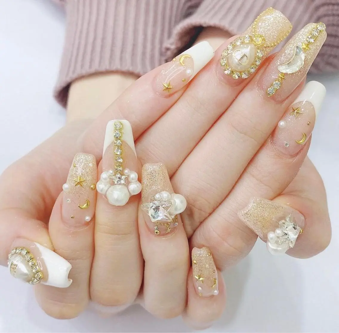 ネイル ネイルサロン エクラ 🌹【スカルプ専門】のネイルデザイン
