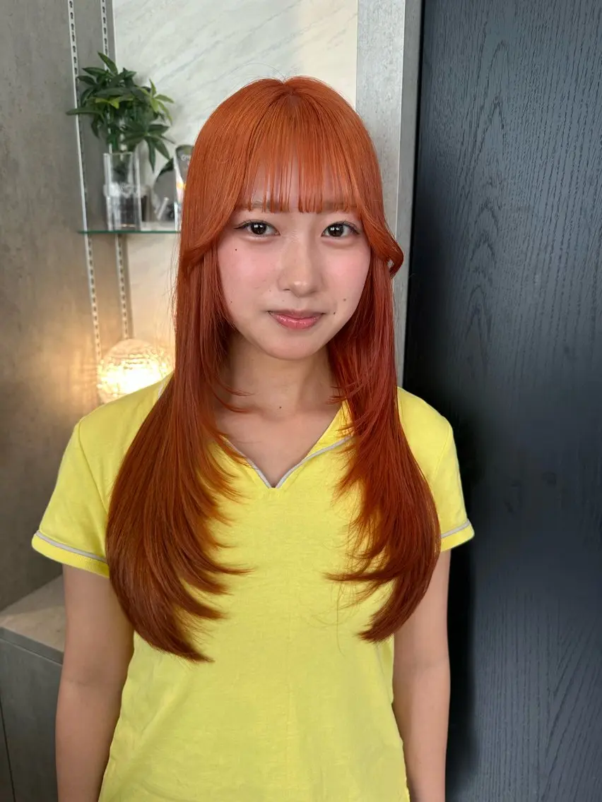 ミディアム カラー ベージュカラー ブリーチ ボルドーカラー ケアブリーチ ダブルカラー ヘアカラー 天神暖色カラー レイヤー・髪質改善のヘアスタイル
