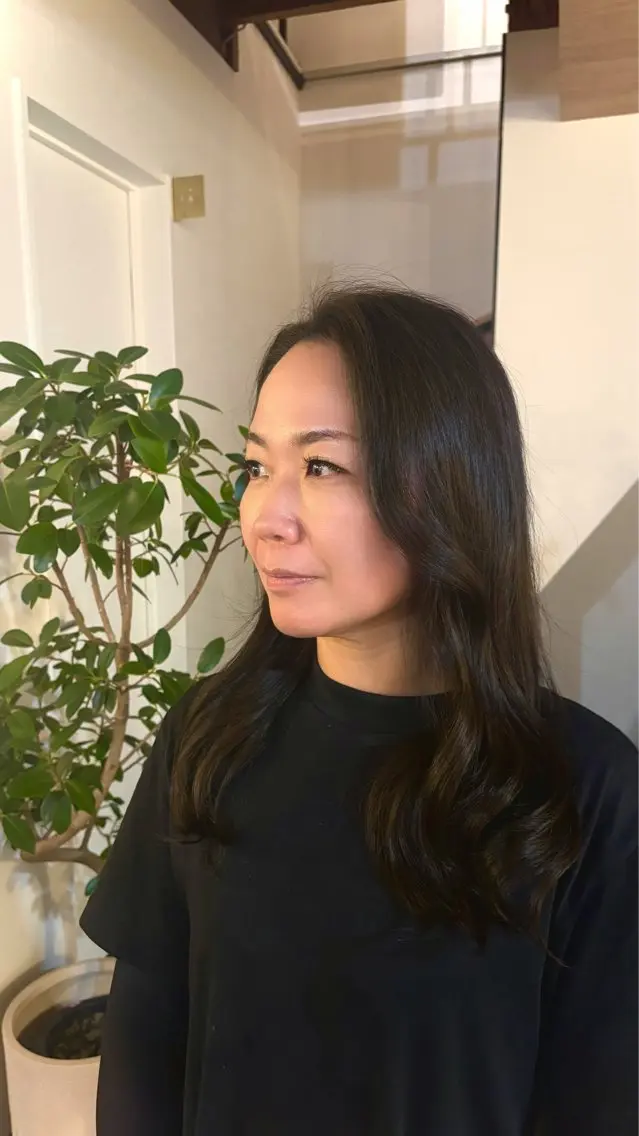 ロング カラー ヘアアレンジ ベージュカラー オリーブベージュ 田中 美海のヘアスタイル