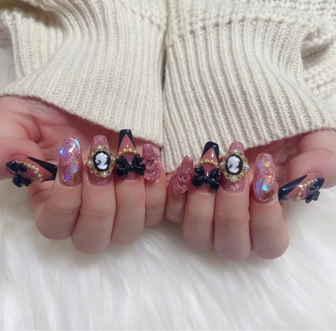 ネイル ハンドネイル ＆ME アンドミーのネイルデザイン