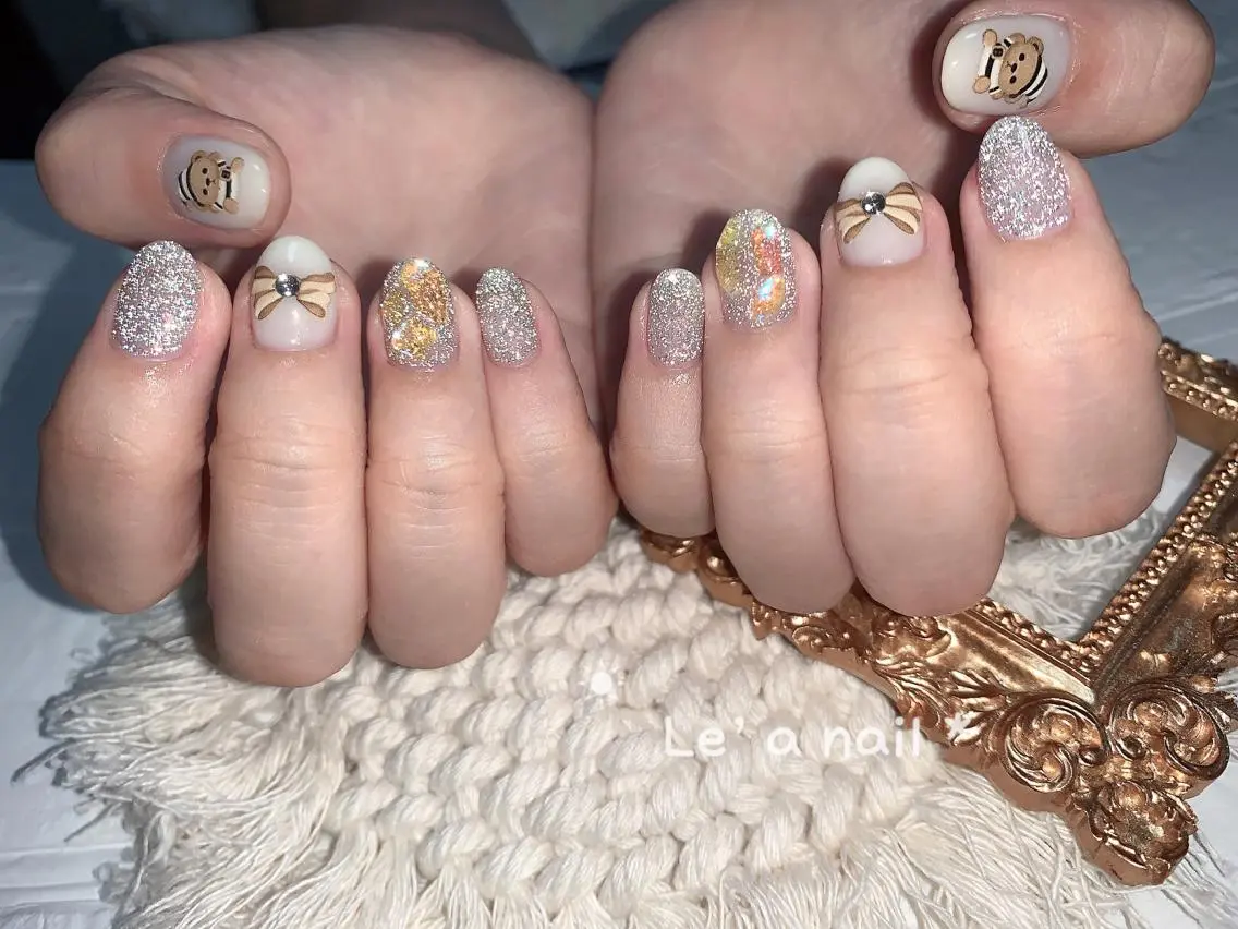 ショート カラー ネイル Le’a NailSalonのネイルデザイン