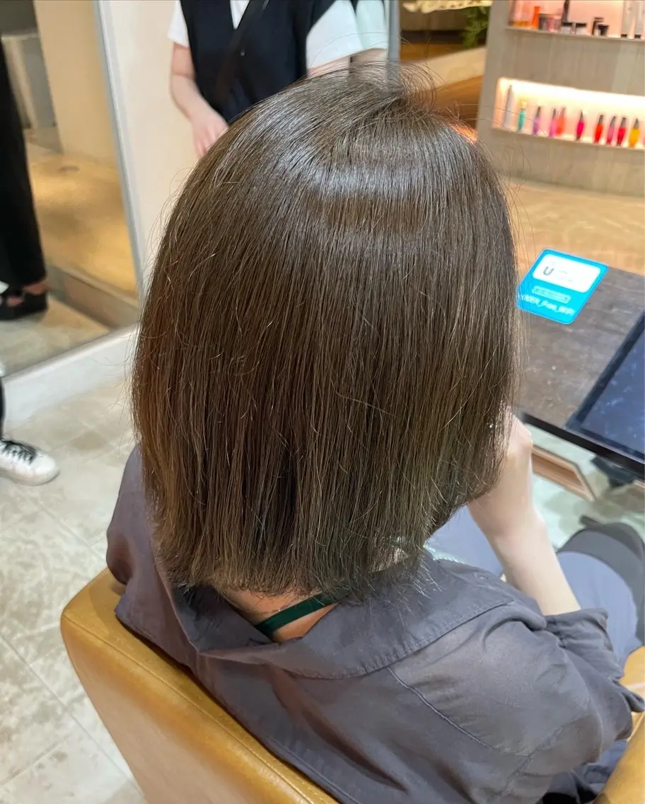 カラー 西村 涼のヘアスタイル